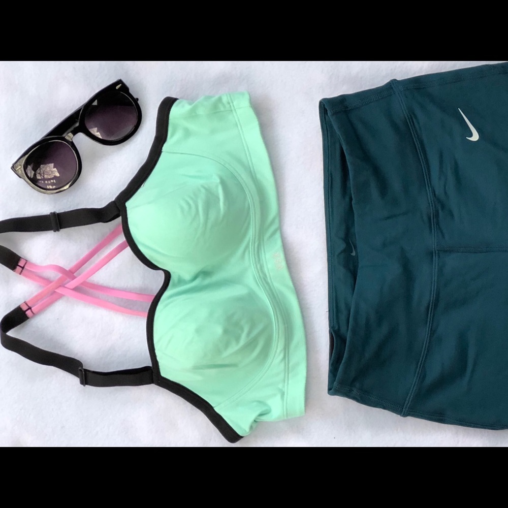 Victoria’s Secret VSX Sports Bra Teal/Pink